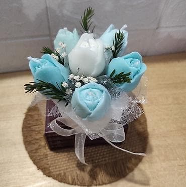 Mini buket mirisnih svećica u keramickoj saksiji. Rucno radjeno od na lalafo.rs — 2 Mini buket mirisnih svećica u keramickoj saksiji. Rucno radjeno od — 2