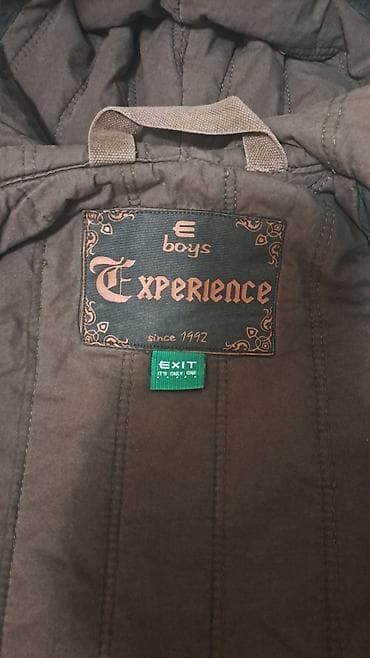 Jakna za decake, očuvana imate dimenzije na slici. Nema nikakvih na lalafo.rs — 2 Jakna za decake, očuvana imate dimenzije na slici. Nema nikakvih — 2