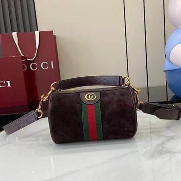 Torba za rame, Gucci, Materijal: Koža na lalafo.rs Torba za rame, Gucci, Materijal: Koža