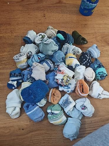 Set za bebe – tekstilni dodaci i oprema Sadržaj seta (razni brendovi na lalafo.rs — 5 Set za bebe – tekstilni dodaci i oprema Sadržaj seta (razni brendovi — 5