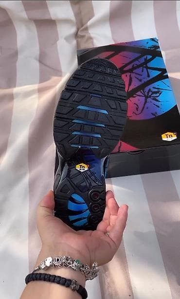 Nike air max tn patike A klasa Novo Brojevi 36 do 46 Sa kutijom fb na lalafo.rs — 8 Nike air max tn patike A klasa Novo Brojevi 36 do 46 Sa kutijom fb — 8