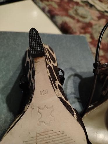 Via spiga jednom obuvene br.36 koza braon na lalafo.rs — 2 Via spiga jednom obuvene br.36 koza braon — 2