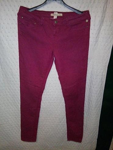 Women's Pants, Jeans, Shorts: BERSHKA ZENSKE FARMERKE 100% ORIGINAL TOP STANJE AKCIJA | Cene nisu at lalafo.rs — 5 Women's Pants, Jeans, Shorts: BERSHKA ZENSKE FARMERKE 100% ORIGINAL TOP STANJE AKCIJA | Cene nisu — 5