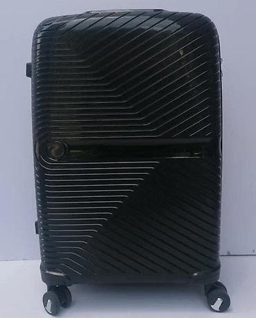 Travel suitcases and bags: Tvrdi koferi – set 3 komada, crni, sa reljefnim dijagonalnim linijama at lalafo.rs — 3 Travel suitcases and bags: Tvrdi koferi – set 3 komada, crni, sa reljefnim dijagonalnim linijama — 3