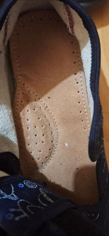 Decije anatomske patofnice . 4 para 2000 din na lalafo.rs — 2 Decije anatomske patofnice . 4 para 2000 din — 2