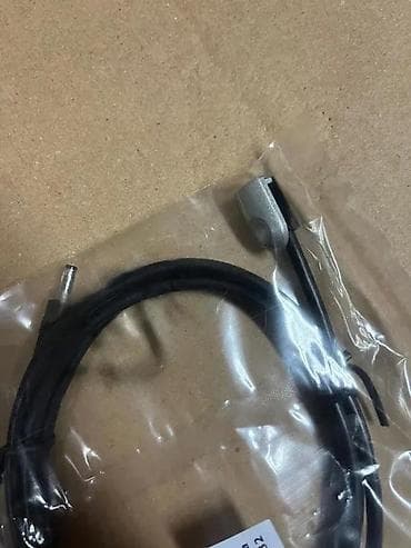 kom sa etiketom: Dell HH932 / 0HH932 LED Status Indicator Light Cable – dužina 2 ft at lalafo.rs — 1 kom sa etiketom: Dell HH932 / 0HH932 LED Status Indicator Light Cable – dužina 2 ft — 1