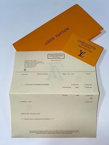 Prodajem Louis Vuitton LV Trainer patike u zelene-beloj boji.
Patike na lalafo.rs — 4 Prodajem Louis Vuitton LV Trainer patike u zelene-beloj boji.
Patike — 4