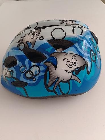 Oprema za bicikliste: Dečja biciklistička kaciga ABUS – motiv ajkule vel 45-50 obim - na lalafo.rs — 3 Oprema za bicikliste: Dečja biciklistička kaciga ABUS – motiv ajkule vel 45-50 obim - — 3