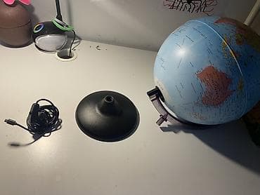 Svetleći globus - Dekorativni stočni globus koji se osvetljava na lalafo.rs — 9 Svetleći globus - Dekorativni stočni globus koji se osvetljava — 9