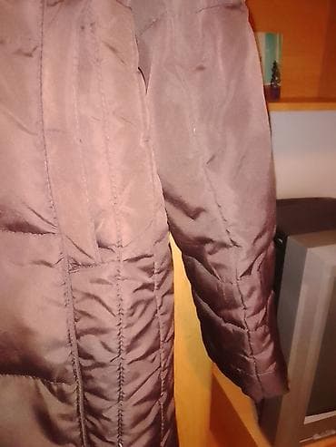 Braon zimska jakna,lagana,u odlicnom stanju na lalafo.rs — 3 Braon zimska jakna,lagana,u odlicnom stanju — 3