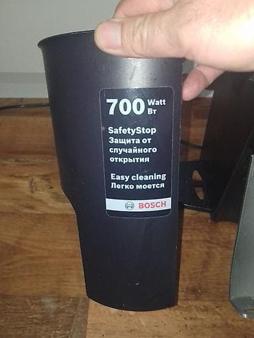 Sokovnik BOSCH je potpuno ispravan sa veoma sitnim tragovima at lalafo.rs — 7 Sokovnik BOSCH je potpuno ispravan sa veoma sitnim tragovima — 7