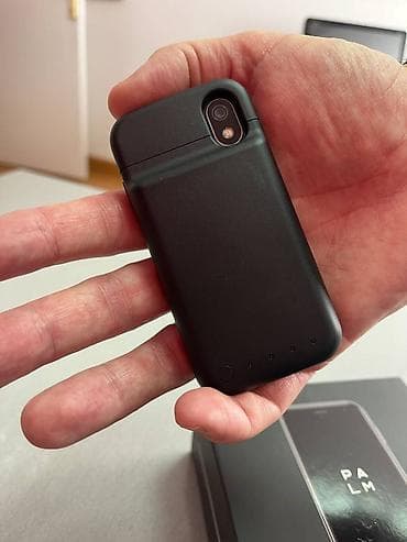 PALM mobilni telefon u fabričkom pakovanju, sa svim dodacima: -punjac na lalafo.rs — 3 PALM mobilni telefon u fabričkom pakovanju, sa svim dodacima: -punjac — 3
