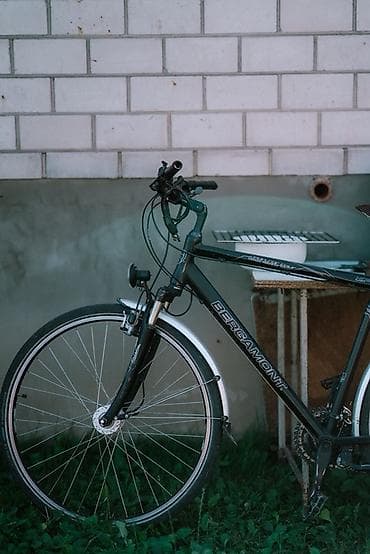 Gradski/trekking bicikl Bergamont - Ram: aluminijumski, geometrija za na lalafo.rs — 1 Gradski/trekking bicikl Bergamont - Ram: aluminijumski, geometrija za — 1