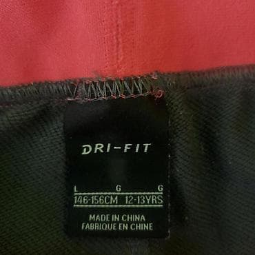 Helanke nike, vel. 146/156 12+ g., dri-fit marka: nike veličina at lalafo.rs — 6 Helanke nike, vel. 146/156 12+ g., dri-fit marka: nike veličina — 6