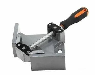 Ugaona Stega 🔧🛠️ Novo Ugaona metalna stega je savršen asistent za na lalafo.rs — 1 Ugaona Stega 🔧🛠️ Novo Ugaona metalna stega je savršen asistent za — 1