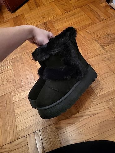 Ženske zimske čizme sa krznom – crne - Model: gležnjače sa toplim at lalafo.rs — 1 Ženske zimske čizme sa krznom – crne - Model: gležnjače sa toplim — 1