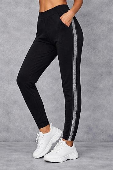 Women's Sweatsuits: Donji delovi trenerki
Cena 1300
Uni vel.
B10 at lalafo.rs — 2 Women's Sweatsuits: Donji delovi trenerki
Cena 1300
Uni vel.
B10 — 2