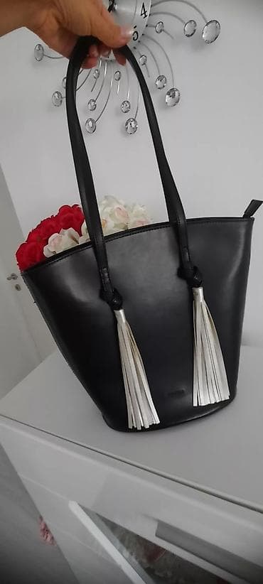 Kozna torba potpuno nova, kvalitetna prava koža. Ima dve duže at lalafo.rs — 7 Kozna torba potpuno nova, kvalitetna prava koža. Ima dve duže — 7