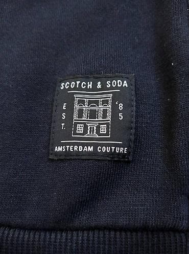 Muški duks Scotch & Soda vel. M Vrhunski prelepi originalni na lalafo.rs — 8 Muški duks Scotch & Soda vel. M Vrhunski prelepi originalni — 8