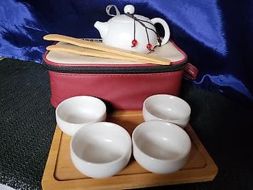 Nov kineski servis za caj iz 70ih. Kineski servis za caj za 4 osobe na lalafo.rs Nov kineski servis za caj iz 70ih. Kineski servis za caj za 4 osobe