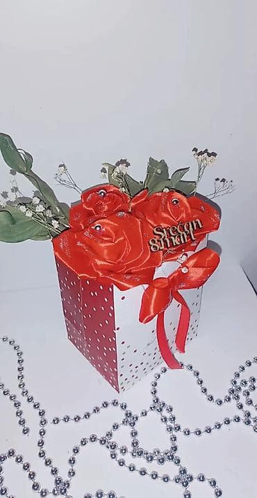 Dekorativna rođendanska kutija – aranžman - Poklon-kesa/kutija u na lalafo.rs — 6 Dekorativna rođendanska kutija – aranžman - Poklon-kesa/kutija u — 6