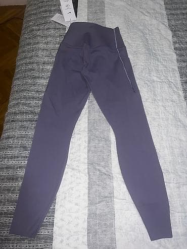 NIKE Universa Women's High-Waisted 7/8 Leggings with Pockets vel. XS na lalafo.rs — 8 NIKE Universa Women's High-Waisted 7/8 Leggings with Pockets vel. XS — 8