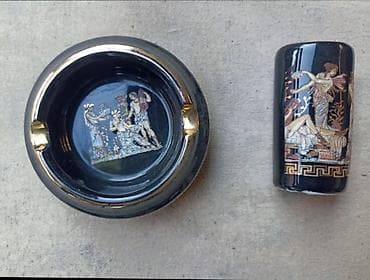 Dva pribora sa slika, nekorišćeno, cena je za oba na lalafo.rs — 4 Dva pribora sa slika, nekorišćeno, cena je za oba — 4