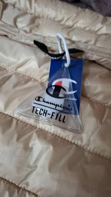 Other: Champion, L, Polyester, color - Beige at lalafo.rs — 9 Other: Champion, L, Polyester, color - Beige — 9