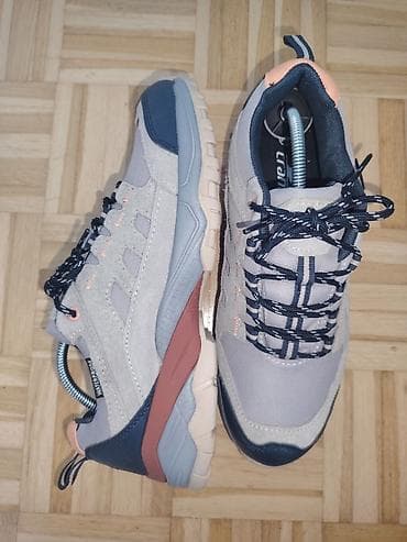 Planinarske/trekking patike – niske, vodootporne UG 26,5cm - Dizajn na lalafo.rs — 4 Planinarske/trekking patike – niske, vodootporne UG 26,5cm - Dizajn — 4