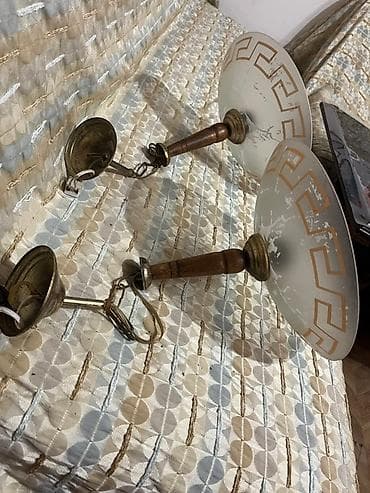 Set od 2 visećih plafonjera/lampona na lanac. - Materijal: stakleni na lalafo.rs — 6 Set od 2 visećih plafonjera/lampona na lanac. - Materijal: stakleni — 6