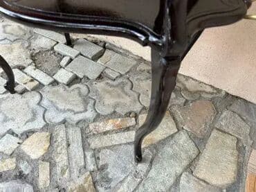 Antique Dressers: Stari stilski Francuski stočić / bar za piće - MOGUĆ PREVOZ U dobrom at lalafo.rs — 1 Antique Dressers: Stari stilski Francuski stočić / bar za piće - MOGUĆ PREVOZ U dobrom — 1