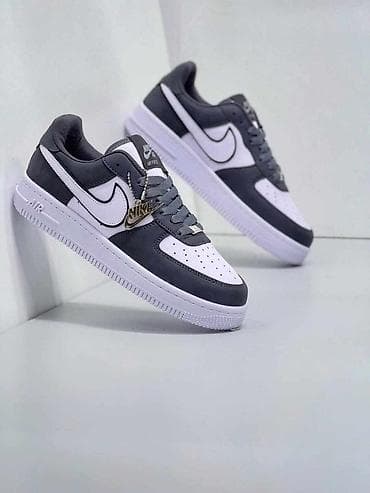 Nike Air Force 🔥
Porudžbine i pitanja u inbox 📥 na lalafo.rs — 6 Nike Air Force 🔥
Porudžbine i pitanja u inbox 📥 — 6