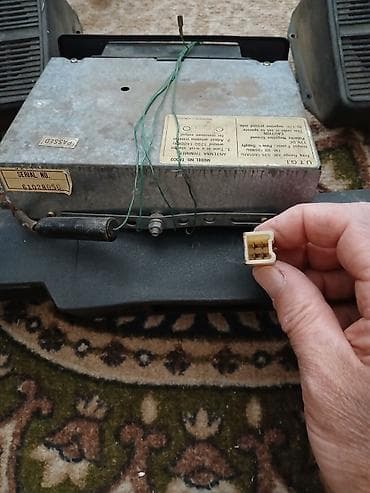 Auto radio kasetofon sa zvučnicima, idealan za ljubitelje klasičnih na lalafo.rs — 4 Auto radio kasetofon sa zvučnicima, idealan za ljubitelje klasičnih — 4