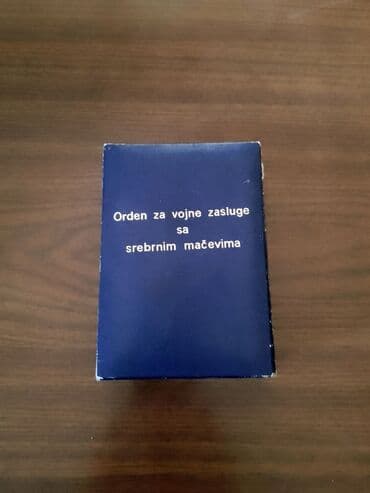Orden za vojne zasluge sa srebrnim mačevima i zamenicom u originalnoj na lalafo.rs Orden za vojne zasluge sa srebrnim mačevima i zamenicom u originalnoj