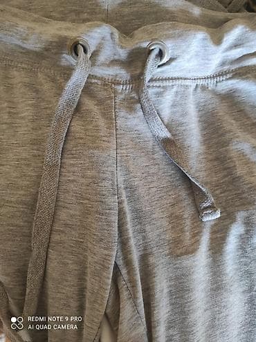 Clockhouse trenerka, donji deo velicina XS at lalafo.rs — 4 Clockhouse trenerka, donji deo velicina XS — 4