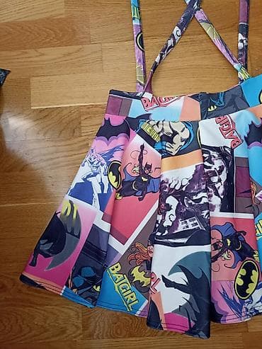 Vrh suknja,kao nova.
Velicina m/L na lalafo.rs — 4 Vrh suknja,kao nova.
Velicina m/L — 4