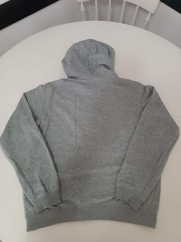 Converse dukserica s kapuljačom – All Star - Model: unisex na lalafo.rs — 2 Converse dukserica s kapuljačom – All Star - Model: unisex — 2