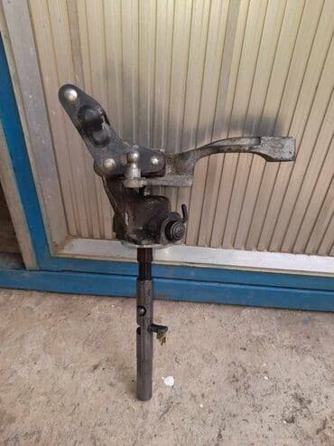 Šaltač-osovina menjača za golf 51.4 benzinac može i za polo na lalafo.rs Šaltač-osovina menjača za golf 51.4 benzinac može i za polo