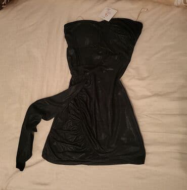 S (EU 36), bоја - Crna, Večernji, maturski, Top (bez rukava) na lalafo.rs S (EU 36), bоја - Crna, Večernji, maturski, Top (bez rukava)