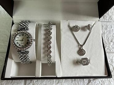 Luksuzni set nakita sa ručnim satom – ženski komplet Sadržaj seta: - na lalafo.rs — 5 Luksuzni set nakita sa ručnim satom – ženski komplet Sadržaj seta: - — 5