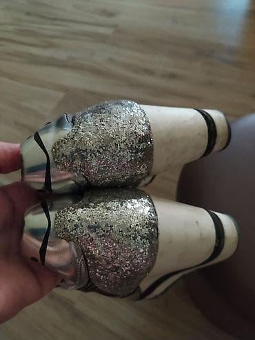 Moderne ženske patike sa platformom, idealne za svakodnevno nošenje na lalafo.rs — 2 Moderne ženske patike sa platformom, idealne za svakodnevno nošenje — 2