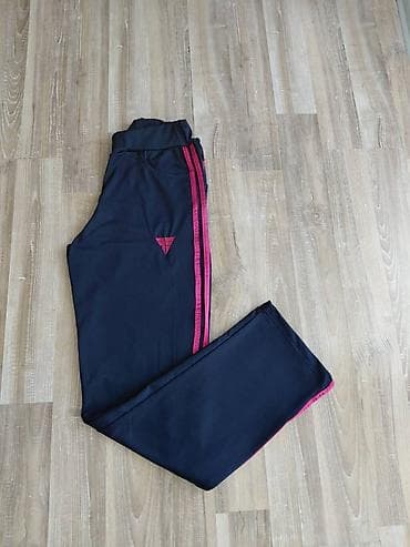 Trousers: Ženska trenerka donji deo ravna nogavica Novo Mokra likra Veličine l at lalafo.rs — 1 Trousers: Ženska trenerka donji deo ravna nogavica Novo Mokra likra Veličine l — 1