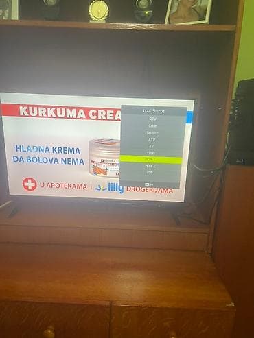 LED televizor VOX, dijagonala oko 32" (oko 80 cm). Ključne na lalafo.rs — 2 LED televizor VOX, dijagonala oko 32" (oko 80 cm). Ključne — 2