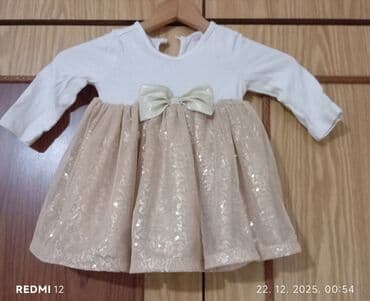 Haljina za devojčice sa dugim rukavima - Gornji deo: meka bela majica na lalafo.rs Haljina za devojčice sa dugim rukavima - Gornji deo: meka bela majica