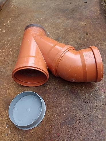 PVC račva fi 160 mm x 160 mm/ 45 stepeni dužine 400 mm Peštan, plus na lalafo.rs — 4 PVC račva fi 160 mm x 160 mm/ 45 stepeni dužine 400 mm Peštan, plus — 4