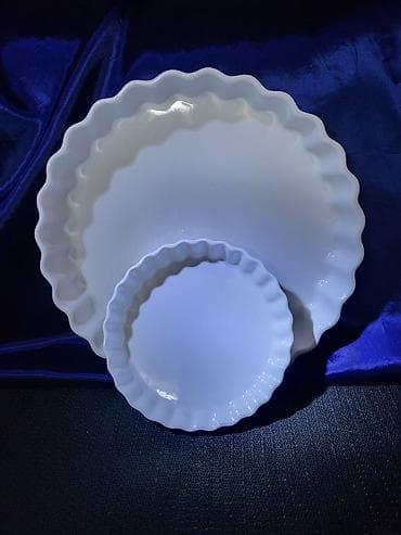 Home & Garden: Porcelanske nove posude za pite,torte itd,japanske iz 80ih.god at lalafo.rs — 2 Home & Garden: Porcelanske nove posude za pite,torte itd,japanske iz 80ih.god — 2