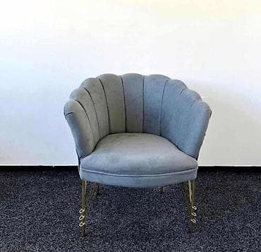 02. Shell set ( 2 fotelje + dvosed ) -Cena za set : 390e na lalafo.rs — 2 02. Shell set ( 2 fotelje + dvosed ) -Cena za set : 390e — 2