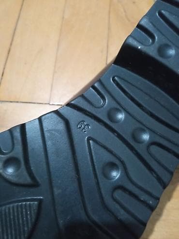 Nove lagane teget cipele, veoma lagane 39, preudobne na lalafo.rs — 3 Nove lagane teget cipele, veoma lagane 39, preudobne — 3