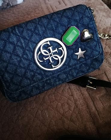 Guess original teksas tašna za nosenje preko ramena at lalafo.rs — 6 Guess original teksas tašna za nosenje preko ramena — 6