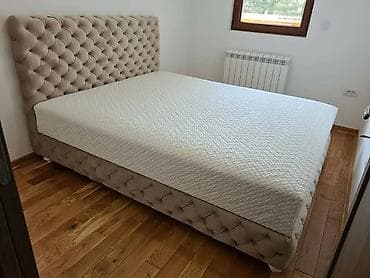 AKCIJA Tapacirani bračni krevet – luksuzni Chesterfield stil - na lalafo.rs — 6 AKCIJA Tapacirani bračni krevet – luksuzni Chesterfield stil - — 6